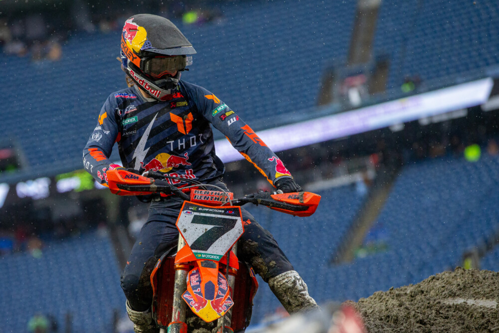 2025-foxborough-supercross-cycle-news-plessinger