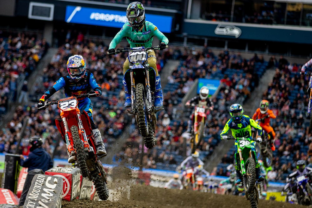 2025-seattle-supercross-cycle-news-davies
